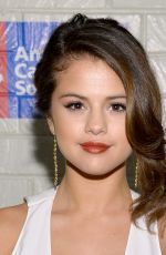 SELENA GOMEZ at Hollywood Stands Up to Cancer Event