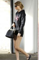 TAYLOR SWIFT in Tight Shorts Leaves a Gym in Beverly Hills