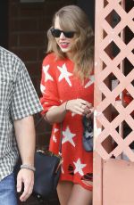 TAYLOR SWIFT Leaves Ballet Classes in Los Angeles