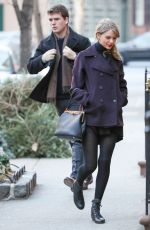 TAYLOR SWIFT Looking for Appartment in New York