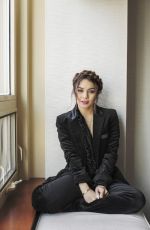 VANESSA HUDGENS - Photoshoot by Lenny Gilmor for Chicago Tribune