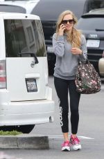 AMANDA SEYFRIED Shopping at Trader Joe