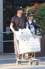 ARIS HILTON and River Viiperi Shoping for Groceries
