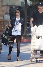 ARIS HILTON and River Viiperi Shoping for Groceries