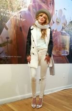BELLA THORNE at Marc Jacobs Daisy Tweet Shop in New York