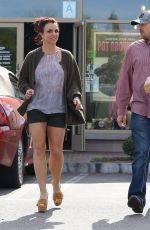 BRITNEY SPEARDS Out for Lunch in Agoura Hills