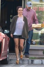 BRITNEY SPEARDS Out for Lunch in Agoura Hills