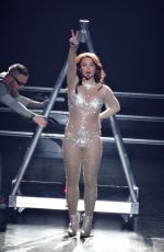 BRITNEY SPEARS Performs Live in Las Vegas
