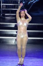 BRITNEY SPEARS Performs Live in Las Vegas