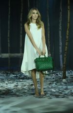 CARA DELEVINGNE - Cara Delevingne Collection by Mulberry