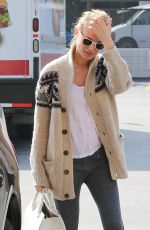 DIANE KRUGER Shopping Grocery at Gelson