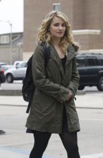 DIANNA AGRON on the Set of Zipper in Baton Rouge