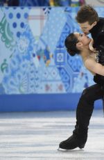 ELENA ILINYKH and Nikita Katsalapov at 2014 Winter Olympics in Sochi