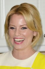 ELIZABETH BANKS at 2nd Annual Listerine 21 Days Challenge Launch