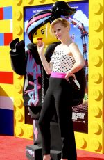 ELIZABETH BANKS at The Lego Movie Premiere in Los Angeles