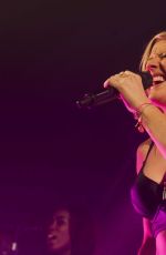 ELLIE GOULDING Performs at Grossen Freiheit 36 Festival in Hamburg