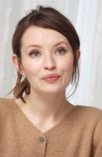 EMILY BROWNING - Manuwar Hosain Portraits for Pompei