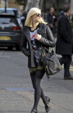 FEARNE COTTON Arrives at BBC Radio 1 Studios in London