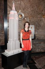 HILARY RHODA at The Empire State Building