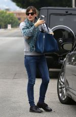 JENNIFER GARNER and Ben Affleck Out in Los Angeles