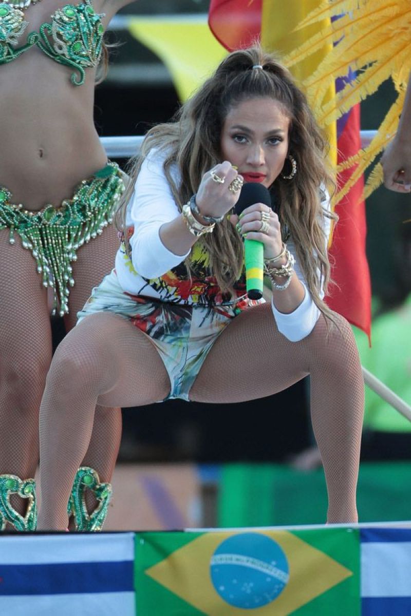 JENNIFER LOPEZ on the Set of Fifa World Cup Music Video in Fort Lauderdale.