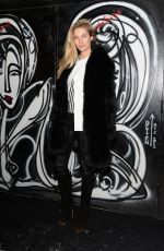 JESSICA HART at Alice + Olivia Fall 2014 Fashion Show in New York