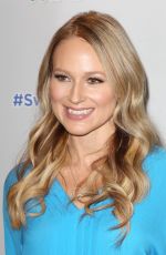 JEWEL Celebrates Launch of Swiffer