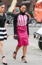 KAT GRAHAM Arrives at Lincoln Centre During Mmercedes-Benz Fashion Week in new York