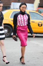 KAT GRAHAM Arrives at Lincoln Centre During Mmercedes-Benz Fashion Week in new York