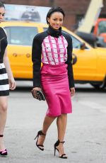 KAT GRAHAM Arrives at Lincoln Centre During Mmercedes-Benz Fashion Week in new York