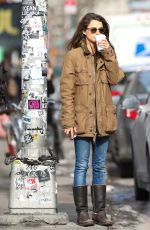 KERI RUSSELL Out and About in Soho
