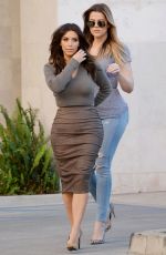 KIM and KHLOE KARDASHIAN an KYLIE JENNER Arrives at Naimie