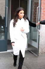 KIM KARDASHIAN Leaves Her Hotel in New York
