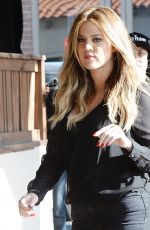 KIM< KOURTHEY and KHLOE KARDASHIAN on the Set of Keep Up With the Kardashians