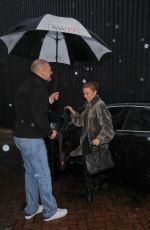 KYLIE MINOGUE Leaves a Studio in London