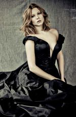 LEA SEYDOUX in ES Magazine, January 2014 Issue