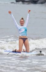 LEANN RIMES Taking Paddleboarding Lesson in Hawaii