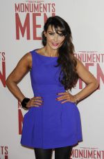 LIZZIE CUNDY at The Monuments Men Premiere in London