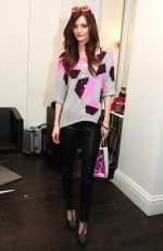 LYDIE HEARST at Lia Sophia and Dreamdry Celebrate New York Fashion Week