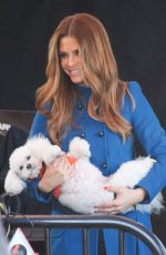 MARIA MENOUNOS on the Set of Extra in Universal City 2702