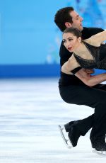 MARISSA CASTELLI and Simon Shnapir at 2014 Winter Olympics in Sochi
