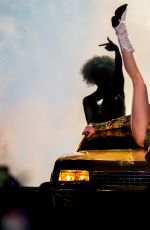 miley cyrus - bangerz tour in anaheim  02/20/14