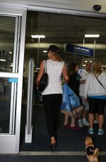 PARIS HILTON Shopping at Best Buy in Miami