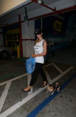 PARIS HILTON Shopping at Best Buy in Miami