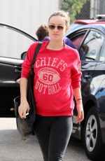 Pregnant OLIVIA WILDE Arrives at Pilates Class in Los Angeles