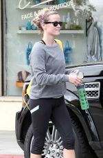 REESE WITHERSPOON Leaves a Gym in Brentwood 2602