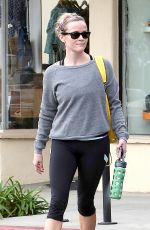 REESE WITHERSPOON Leaves a Gym in Brentwood 2602