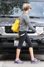 REESE WITHERSPOON Leaves a Gym in Brentwood 2602