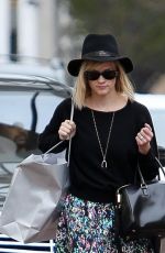 REESE WITHERSPOON Leaves Neyman Marcus in Beverly Hills