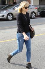 REESE WITHERSPOON Out for Lunch in Brentwood